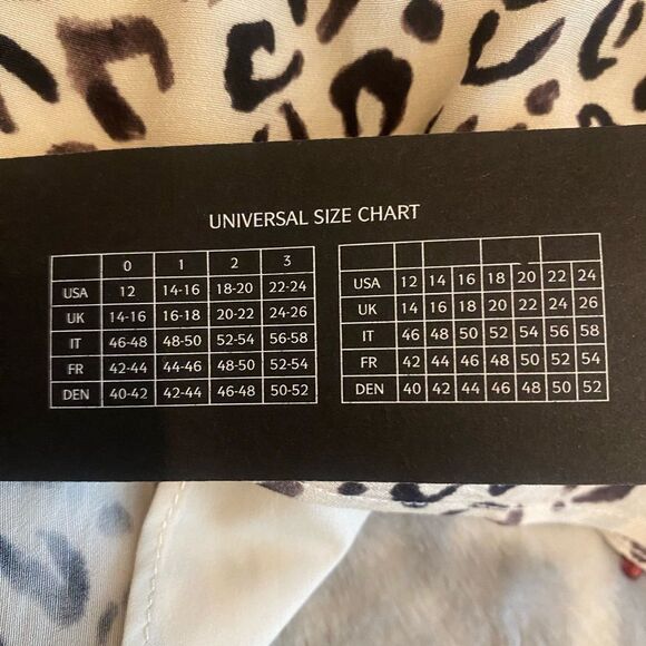 Saks | Women’s Halter Top | Crop Top animal print sleeveless flowy top NWT… - Picture 6 of 9